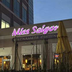 Miss Saigon - Front
