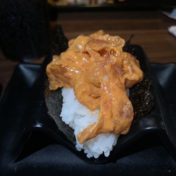 Kan Sushi - Poke hand roll - Sushi Bars Near Me - Honolulu, Hawaii Kan Sushi - Poke hand roll - Sushi Bars Near Me - Honolulu, Hawaii