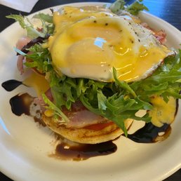 Eggs Benedict