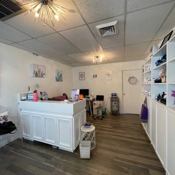 Mladenoff Clinic - Chiropractors Near Me - Phoenix, Arizona Mladenoff Clinic - Chiropractors Near Me - Phoenix, Arizona