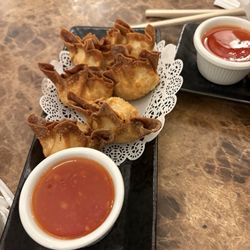 Pho Dinh - Crab Rangoon 6 Pieces