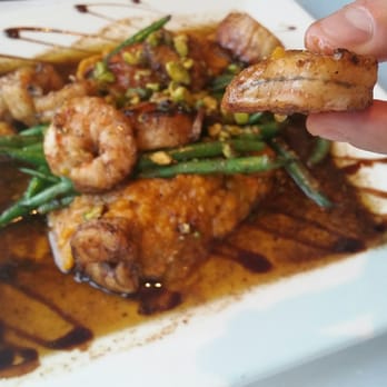 Coastal Kitchen - Mmmm... intestinal tract (George's Bank Scallops and Local Shrimp) - Seafood Near Me - Saint Simons Island, Georgia