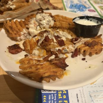 Applebee's Grill + Bar - Brew Pub Loaded Waffle Fries - Burgers Near Me - Greensburg, Pennsylvania
