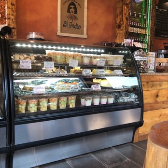 Common Grounds - Coffee Roasteries Near Me - Hamden, Connecticut