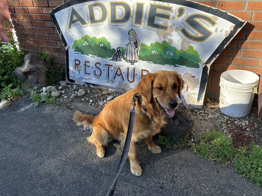 Addie's by null