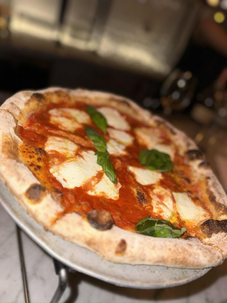 Social spots from Osteria