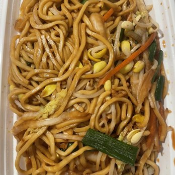 King Szechuan Palace - Vegetable Lo Mein - Szechuan Near Me - Jersey City, New Jersey King Szechuan Palace - Vegetable Lo Mein - Szechuan Near Me - Jersey City, New Jersey