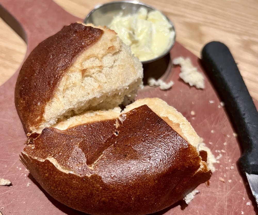 Cooper’s Hawk Winery & Restaurant