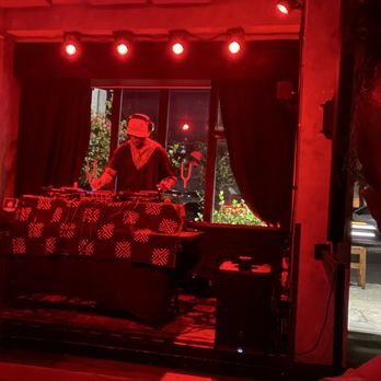 Tuning Fork - The DJ brought it all together... tantalizing! Great night out! - Gastropubs Near Me - Studio City, California Tuning Fork - The DJ brought it all together... tantalizing! Great night out! - Gastropubs Near Me - Studio City, California