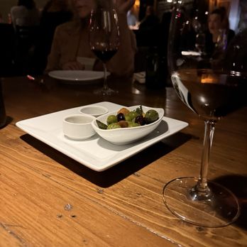 CANTO VI - Wine and olives - Beer, Wine & Spirits Near Me - Chatsworth, California