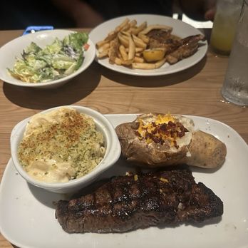 LongHorn Steakhouse - Steakhouses Near Me - Pace, Florida