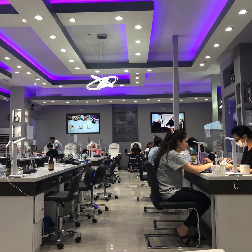 Grand Nails Lounge - So boujee! - Nail Salons Near Me - Glendale, Arizona