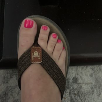 LA Nails - Pedicure - Nail Salons Near Me - Marietta, Georgia
