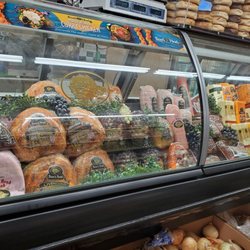 Bella rosa deli