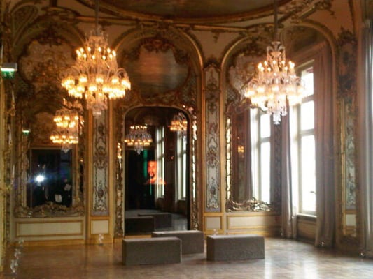 Boutique Maison Baccarat Paris Place des Etats-Unis by null