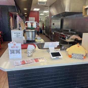 Habibi's Hot Chicken - no employee to be found - Chicken Shop Near Me - Fontana, California Habibi's Hot Chicken - no employee to be found - Chicken Shop Near Me - Fontana, California
