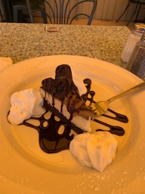 Hemingway's Restaurant and Bar by null