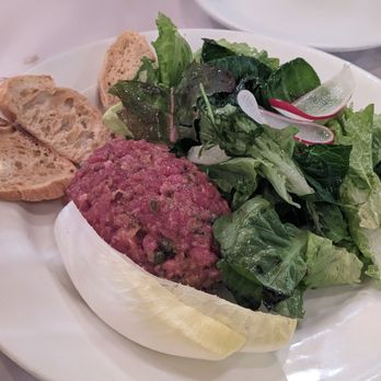 L'Express - Beef Tartare - French Near Me - Montreal, Quebec L'Express - Beef Tartare - French Near Me - Montreal, Quebec