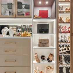 Beyond Image Group - Image Consulting Closet Organizing Personal Shopping Stylist Styling Image Consultant Style Consultant