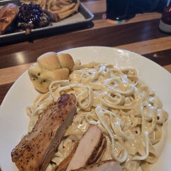 BJ's Restaurant & Brewhouse - Chicken Alfredo - American Near Me - Greenwood, Indiana