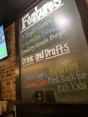 Jackson Avenue Pub by null