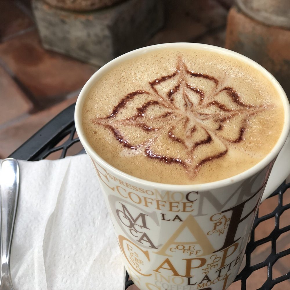 Café Arábiga - Latte with design - Coffee & Tea Near Me - Ensenada, BCN
