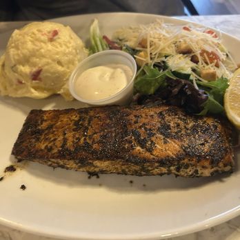 Snapper's Seafood Restaurant - Salmon waa delicious - Seafood Near Me - New Orleans, Louisiana
