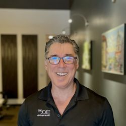 The Joint Chiropractic - Dr. Gerald Edwards, Chiropractor