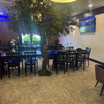 Popi's - New American Near Me - Benton, Kentucky