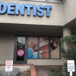 Ahmed Naji, DDS - Front view outside