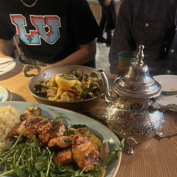 Darna Mediterranean Eatery - Mediterranean Near Me - Plano, Texas