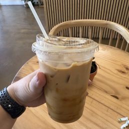 Iced cookie butter latte