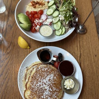 Maplewood Kitchen and Bar - Breakfast & Brunch Near Me - Cincinnati, Ohio Maplewood Kitchen and Bar - Breakfast & Brunch Near Me - Cincinnati, Ohio