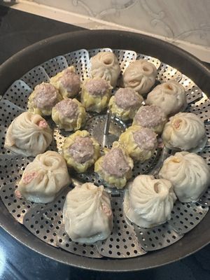 Dim Sum House by null