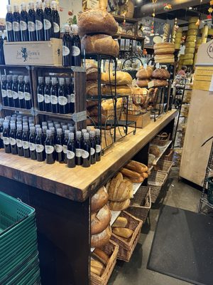 Joe Leone's Italian Specialties by null