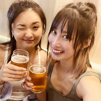 Supreme Dumplings - Gotta drink the beer - Shanghainese Near Me - Bellevue, Washington Supreme Dumplings - Gotta drink the beer - Shanghainese Near Me - Bellevue, Washington