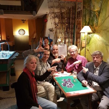 La Licorne - Jeux de cartes. Le Rikiki. - Bars Near Me - Saint-Gilles, BRU