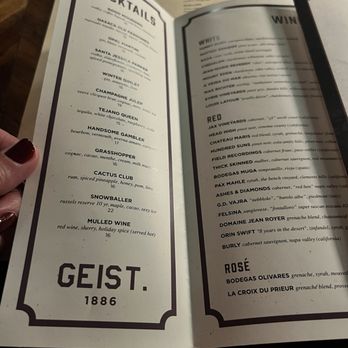 Geist - I recommend the Santa Jessica Parker - Cocktail Bars Near Me - Nashville, Tennessee Geist - I recommend the Santa Jessica Parker - Cocktail Bars Near Me - Nashville, Tennessee