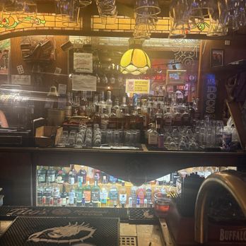 Maui Sugar Mill Saloon - Dive Bars Near Me - Tarzana, California Maui Sugar Mill Saloon - Dive Bars Near Me - Tarzana, California
