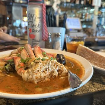 Oakhurst Grill and Whiskey 41 Lounge - Cioppino. Old Fashioned by Andy - New American Near Me - Oakhurst, California Oakhurst Grill and Whiskey 41 Lounge - Cioppino. Old Fashioned by Andy - New American Near Me - Oakhurst, California