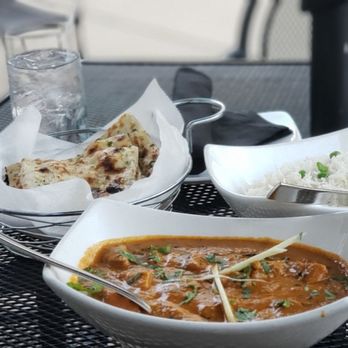 Bollywood Bistro - Malabari Chicken, Garlic Naan, and Rice - Indian Near Me - Fairfax, Virginia Bollywood Bistro - Malabari Chicken, Garlic Naan, and Rice - Indian Near Me - Fairfax, Virginia