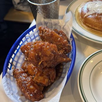 Golden Diner - Korean Fried Chicken Wings - Diners Near Me - New York, New York Golden Diner - Korean Fried Chicken Wings - Diners Near Me - New York, New York