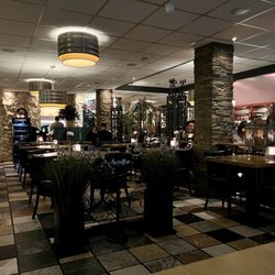 Lithos - Interior of restaurant