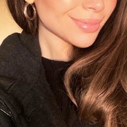 Graf Lillian R MD - A month after with light makeup. No more bumps! Smaller pores :)