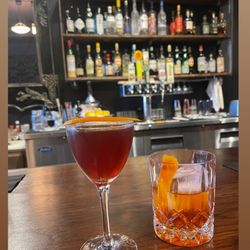 Grant’s Sidecar Bar