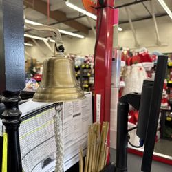Grocery Outlet - Ring the bell if you save more than a hundo