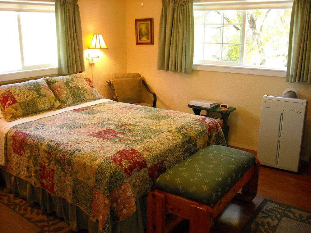 JUNIPER CREST 5087 Colorado Rd, Midpines, California Vacation