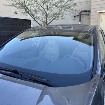 A&G Auto Glass - Honda CRV 2018 - Auto Glass Services Near Me A&G Auto Glass - Honda CRV 2018 - Auto Glass Services Near Me