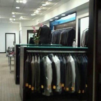 Rubensteins - Men's Clothing Near Me - New Orleans, Louisiana Rubensteins - Men's Clothing Near Me - New Orleans, Louisiana