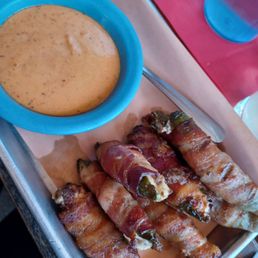 Poppers